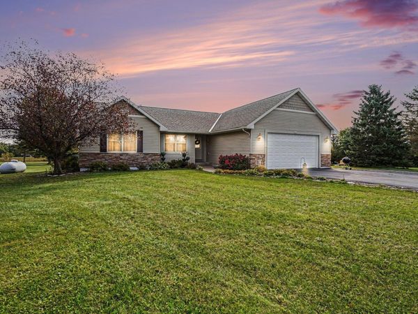 2241 122nd Street, New Richmond, WI 54017
