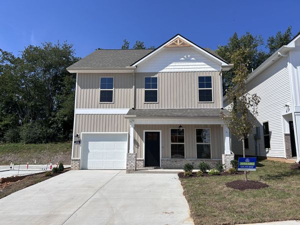 206 Augusta Way , Unit 3, Burns, TN 37029