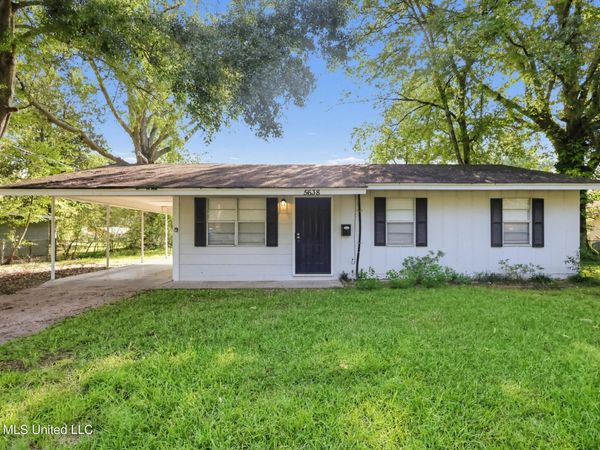 1334 Whispering Oaks Cove, Jackson, MS 39212