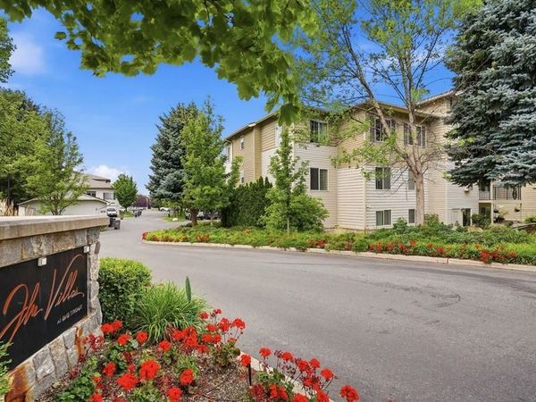 22855 E Country Vista Dr, Liberty Lake, WA 99019