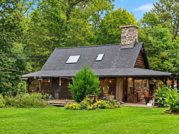 1154 PARK ROAD, ELVERSON, PA 19520