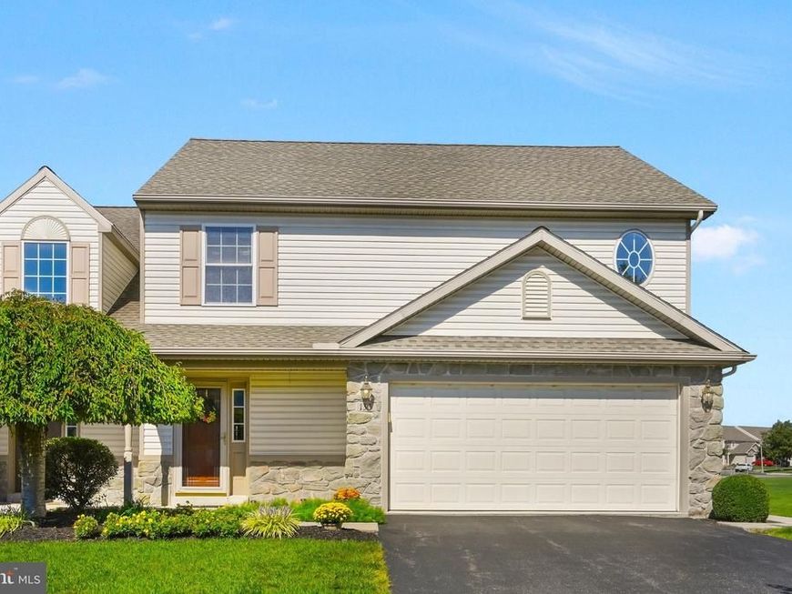 133 Farmington Way, Mount Joy, PA 17552 Main Photo