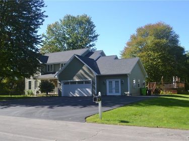 7 Samoset Drive , Whitesboro, NY 13492
