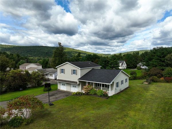 112 Central Drive , Oneonta, NY 13820
