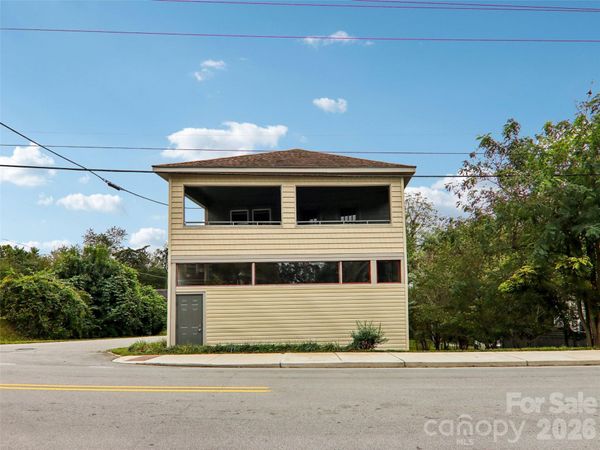 513 Fairview Road, Asheville, NC 28803