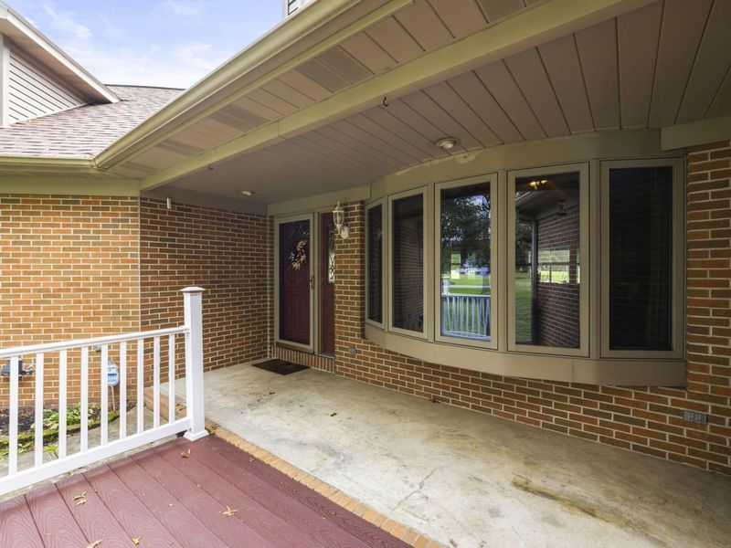91 Canyon Villa Drive, Hebron, OH 43025 Photo 2