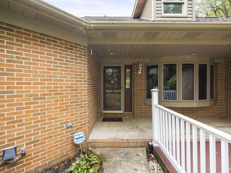 91 Canyon Villa Drive, Hebron, OH 43025 Photo 3