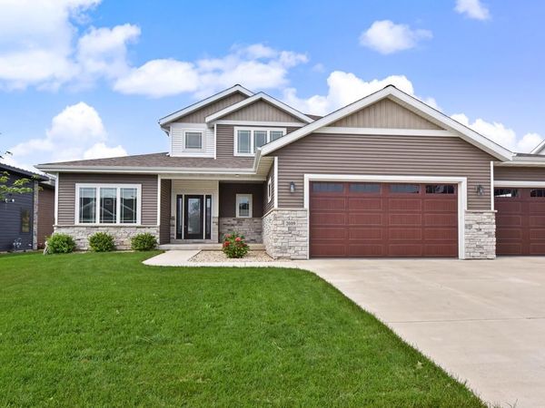 2009 Paris LANE, Cottage Grove, WI 53527