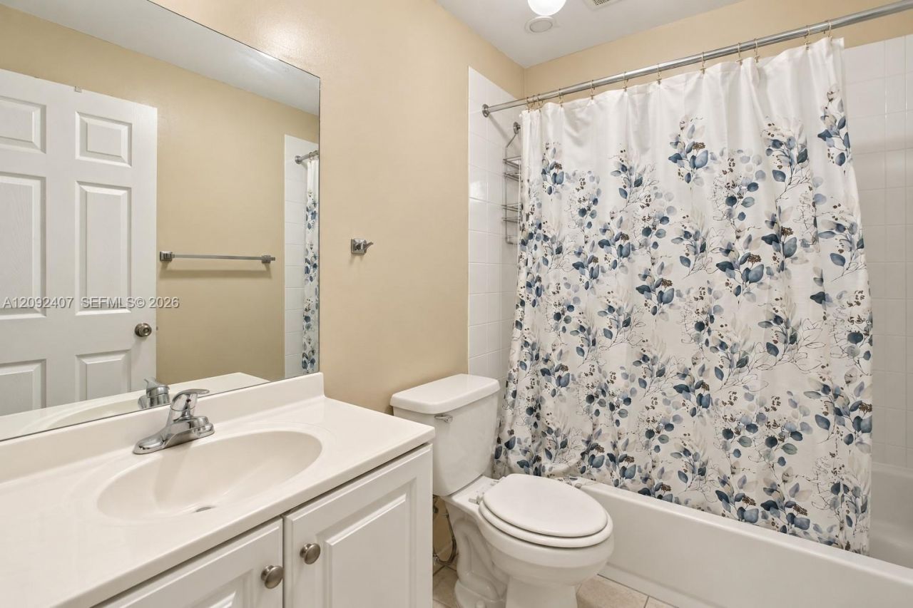 931 Opa Locka Blvd, Miami, FL 33168 Photo