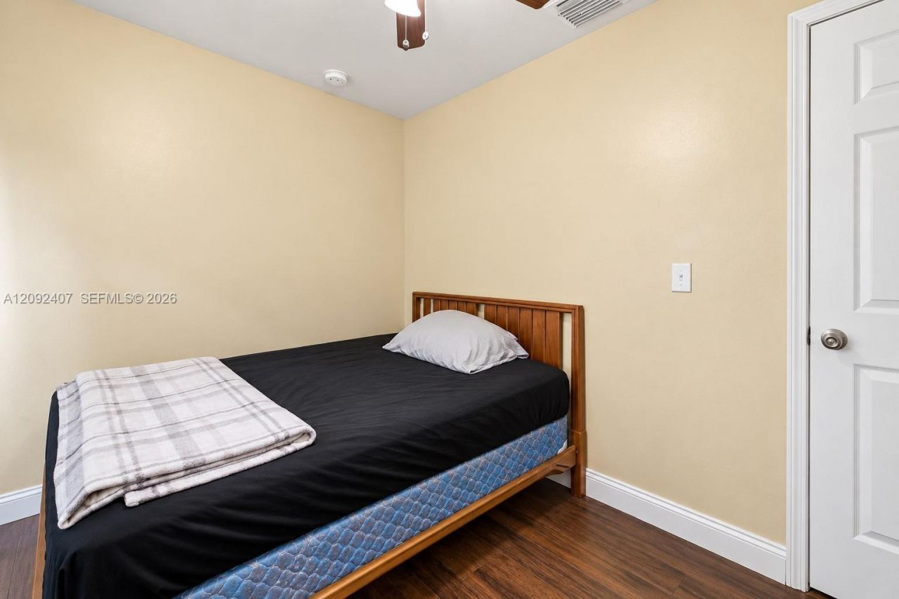 931 Opa Locka Blvd, Miami, FL 33168 Photo