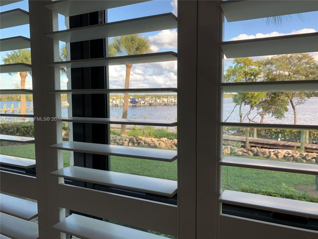 6142 SE Landing Way , Unit 6, Stuart, FL 34997 Photo