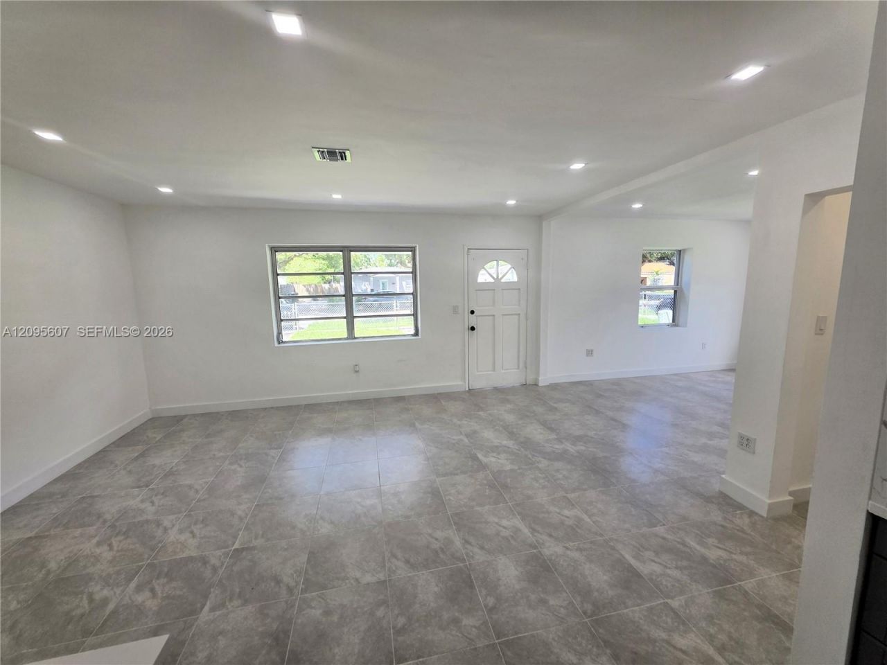 760 NW 126th St, North Miami, FL 33168 Photo