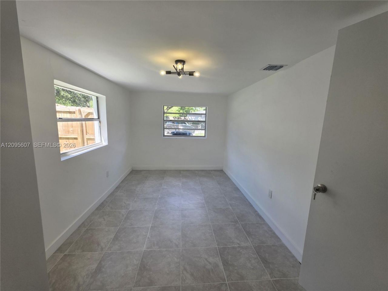 760 NW 126th St, North Miami, FL 33168 Photo