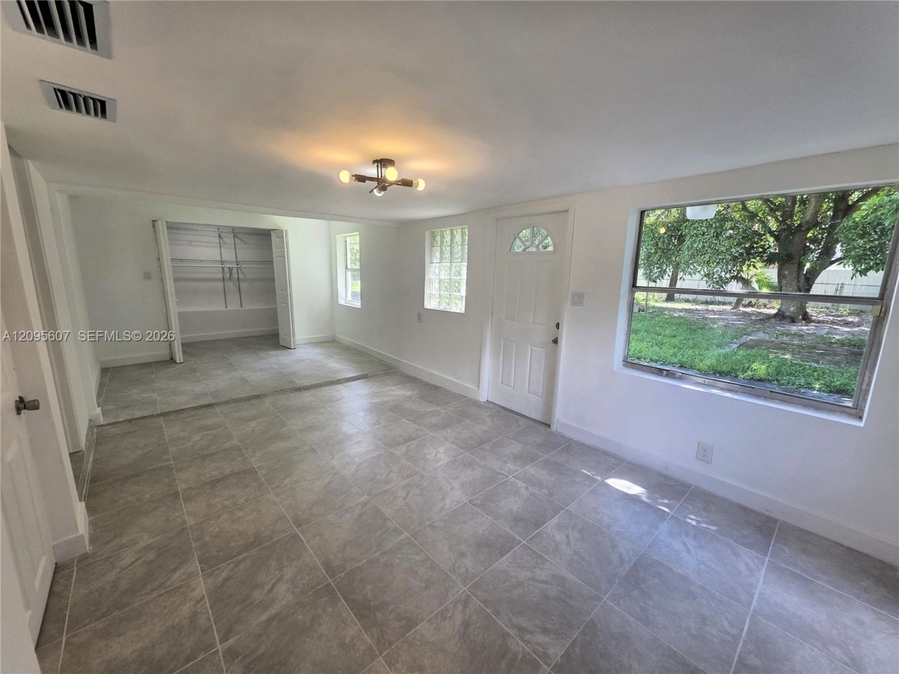 760 NW 126th St, North Miami, FL 33168 Photo