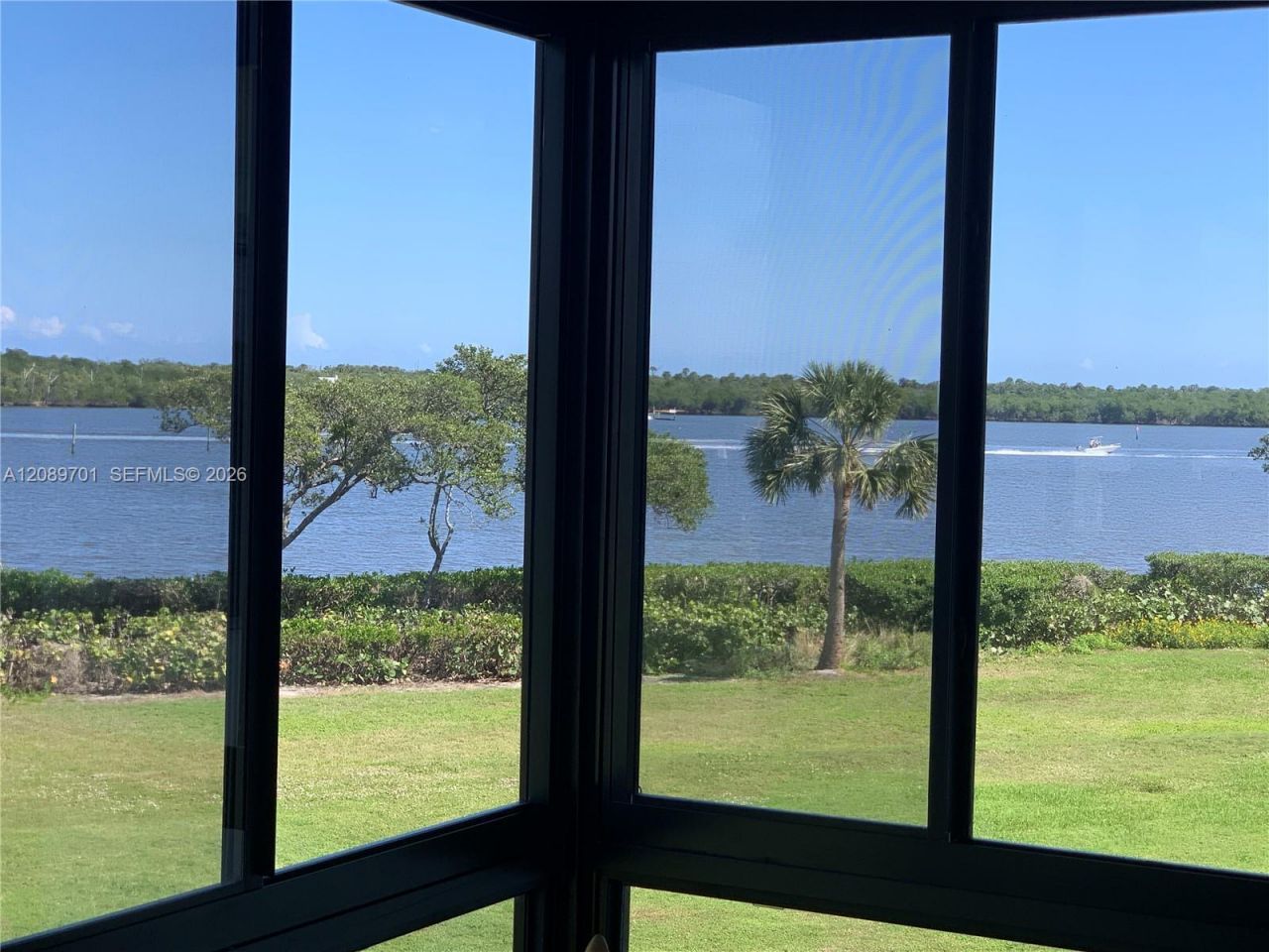 6082 SE Landing Way , Unit 10, Stuart, FL 34997 Photo