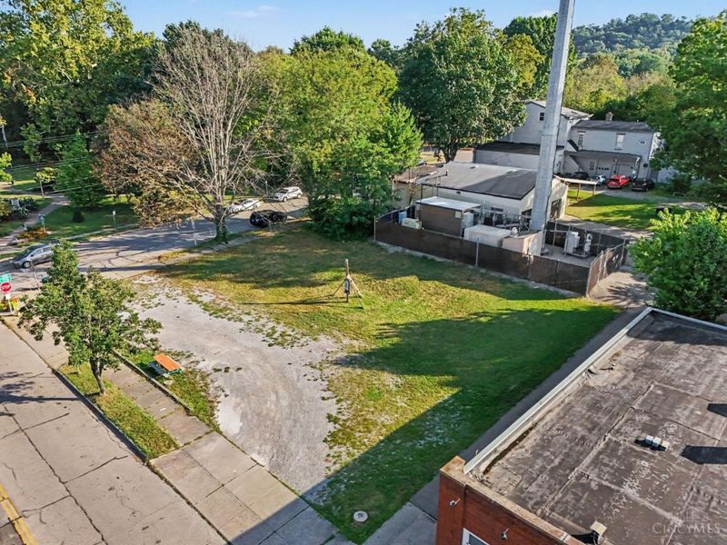 6590 Gracely Drive, Cincinnati, OH 45233 Photo 13