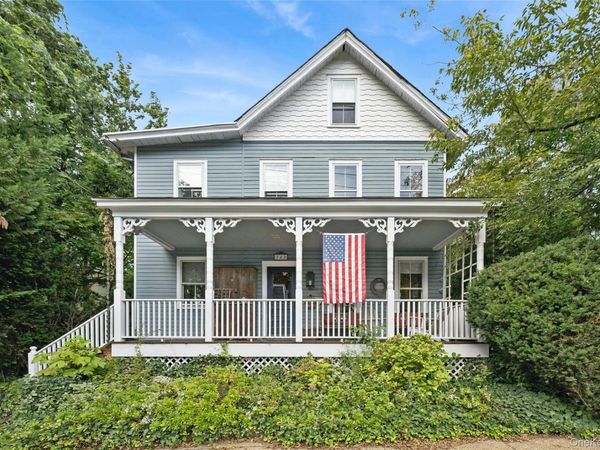 248 Glen Avenue , Sea Cliff, NY 11579