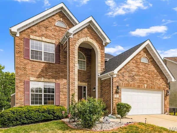 10 Ashbury Crossing Court , Florissant, MO 63034