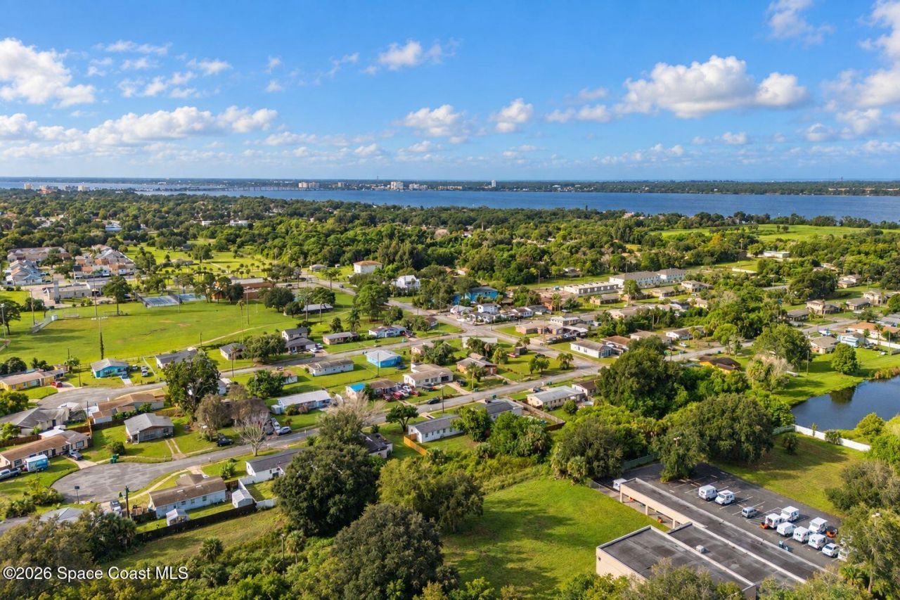 360 Fisher Lane, Merritt Island, FL 32953 Photo