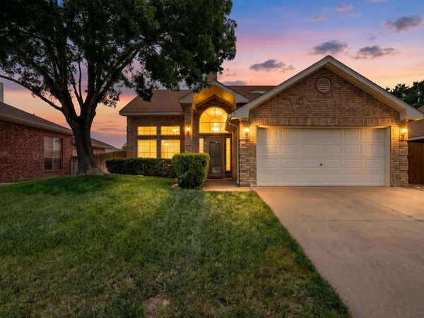 7539 Calyx Drive NW, Albuquerque, NM 87120