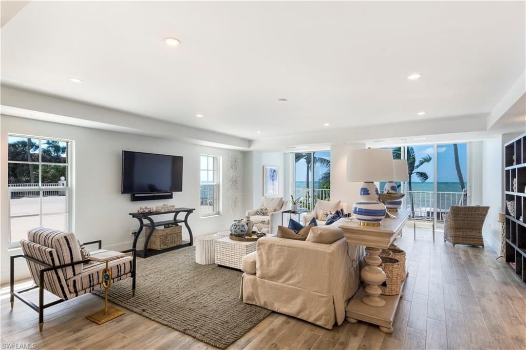 3377 Gulf Shore Blvd N, Unit 1B, Naples, FL 34103 Photo