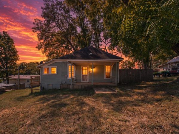 216 S 7th Street , Thayer, MO 65791
