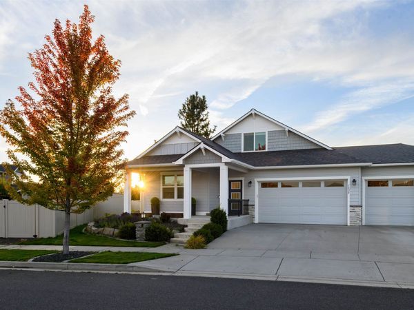 1824 S RIDGETOP Dr, Greenacres, WA 99016