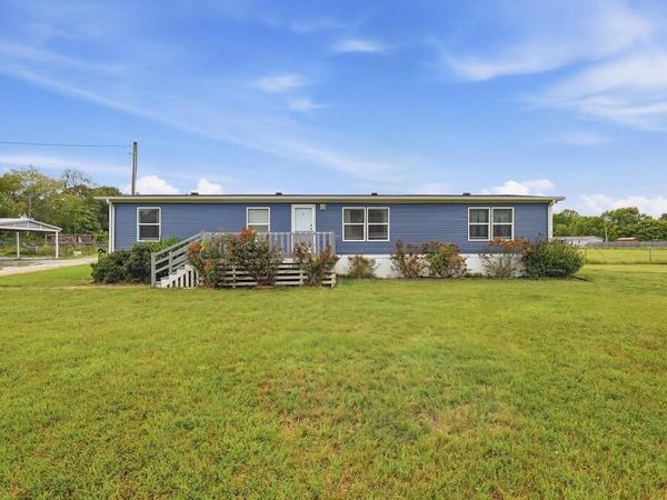 2249 Cummins Mill Rd, Cookeville, TN 38501