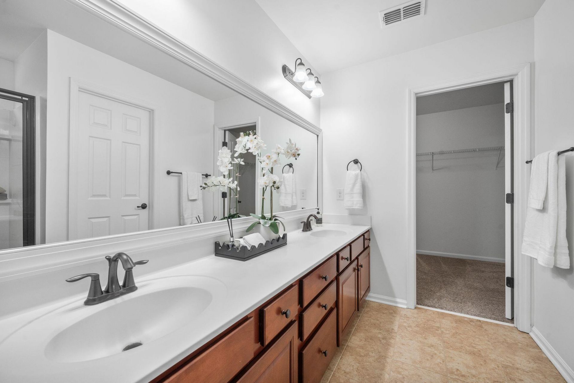 145 Basket Grass Lane Photo 32