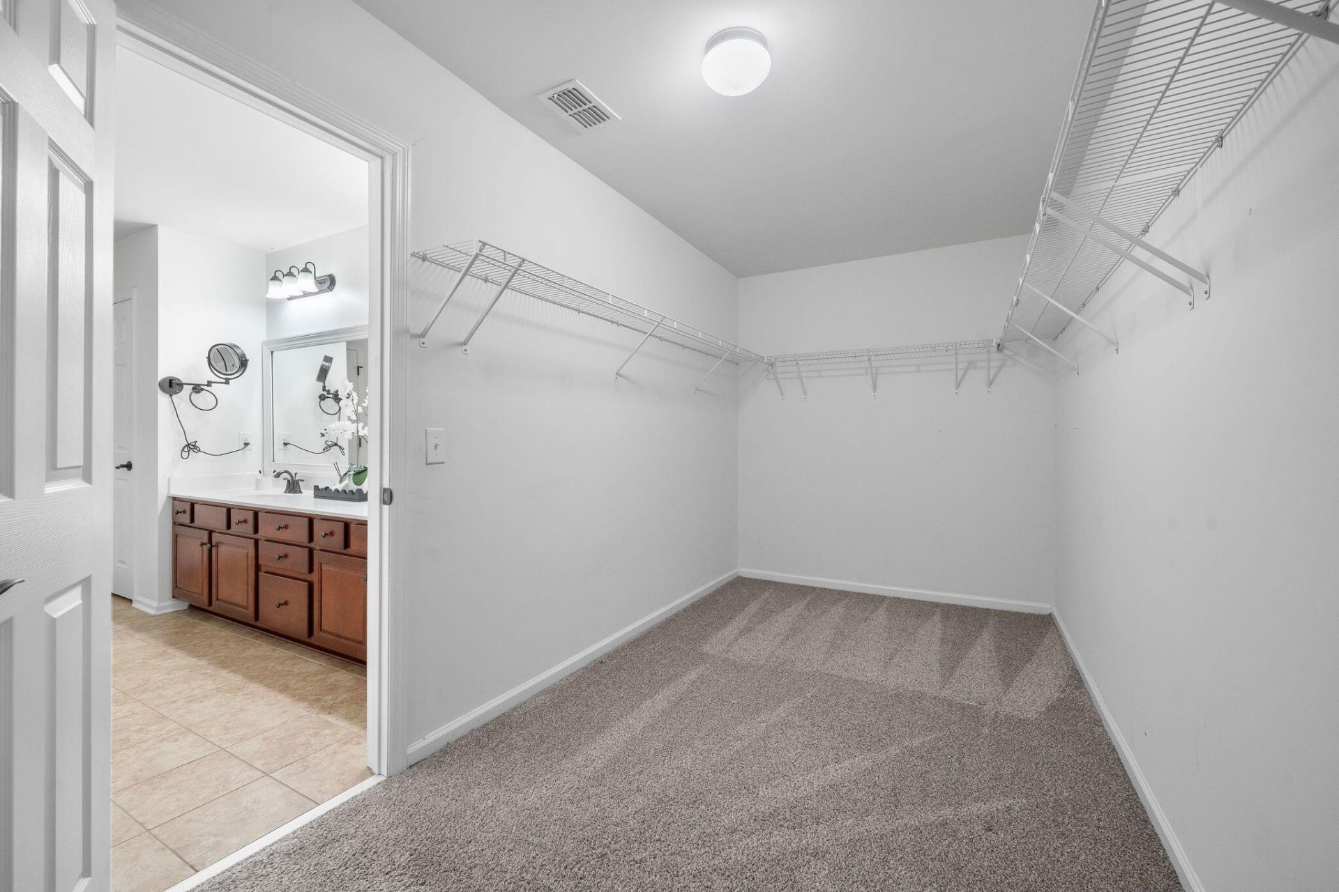 145 Basket Grass Lane Photo 34