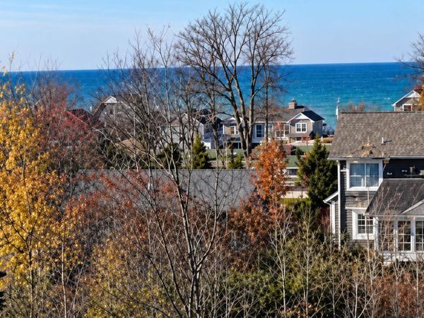 7368-A/B Beachview Drive, South Haven, MI 49090