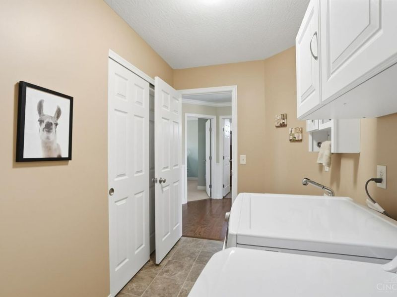 3112 Renaissance Boulevard, Middletown, OH 45005 Photo 12