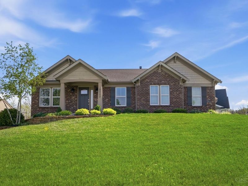 3112 Renaissance Boulevard, Middletown, OH 45005 Photo 2