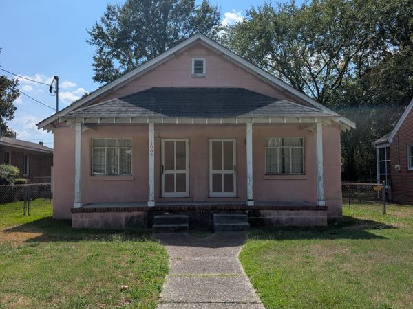 1006 Faison Street E, Wilson, NC 27893