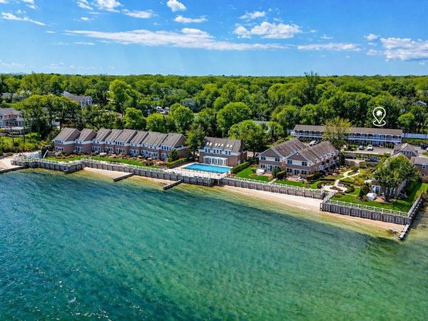 62 Canoe Place Road, Unit 625/6, Hampton Bays, NY 11946