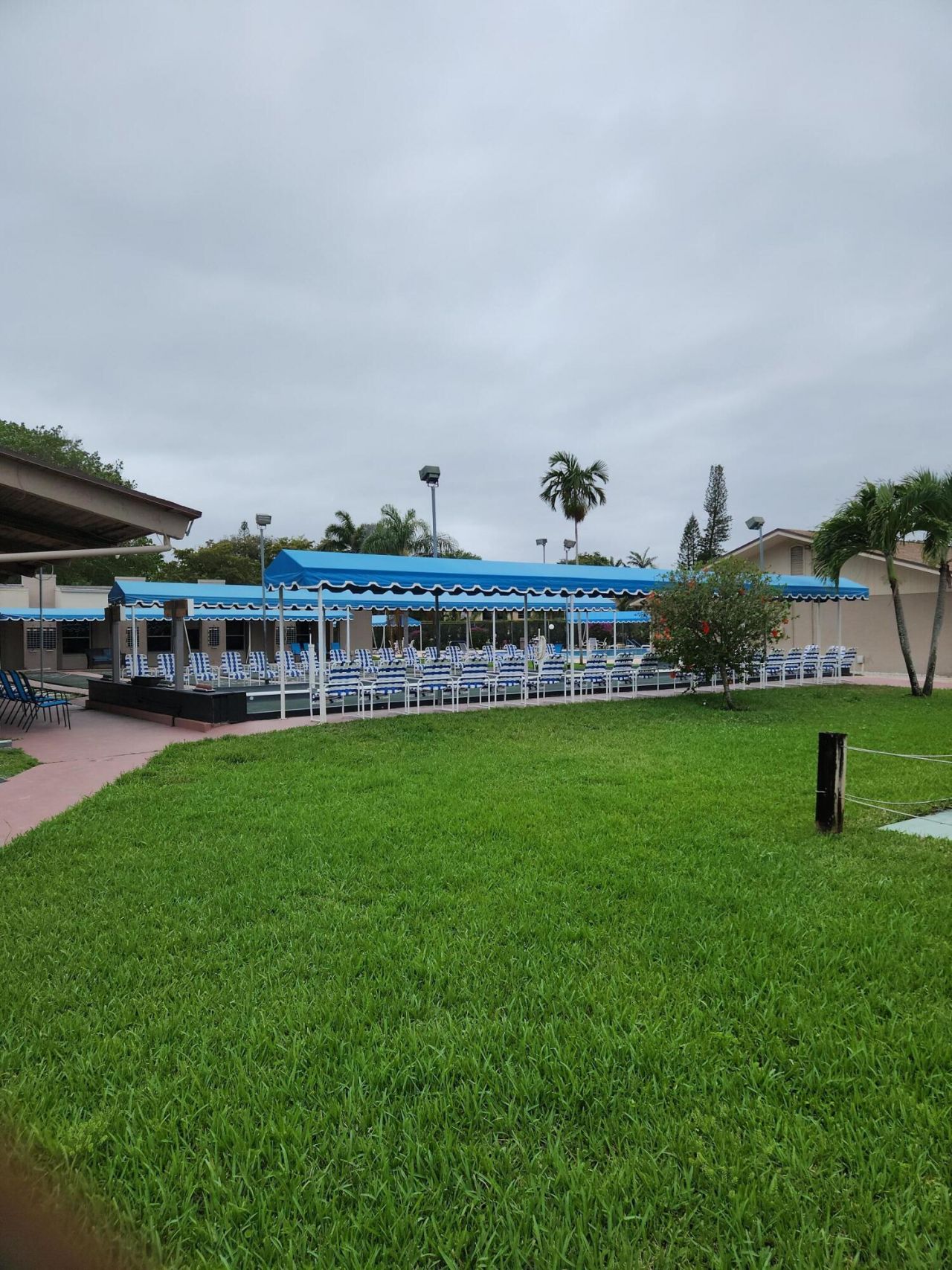 711 Lori Drive, Unit 204, Palm Springs, FL 33461 Photo