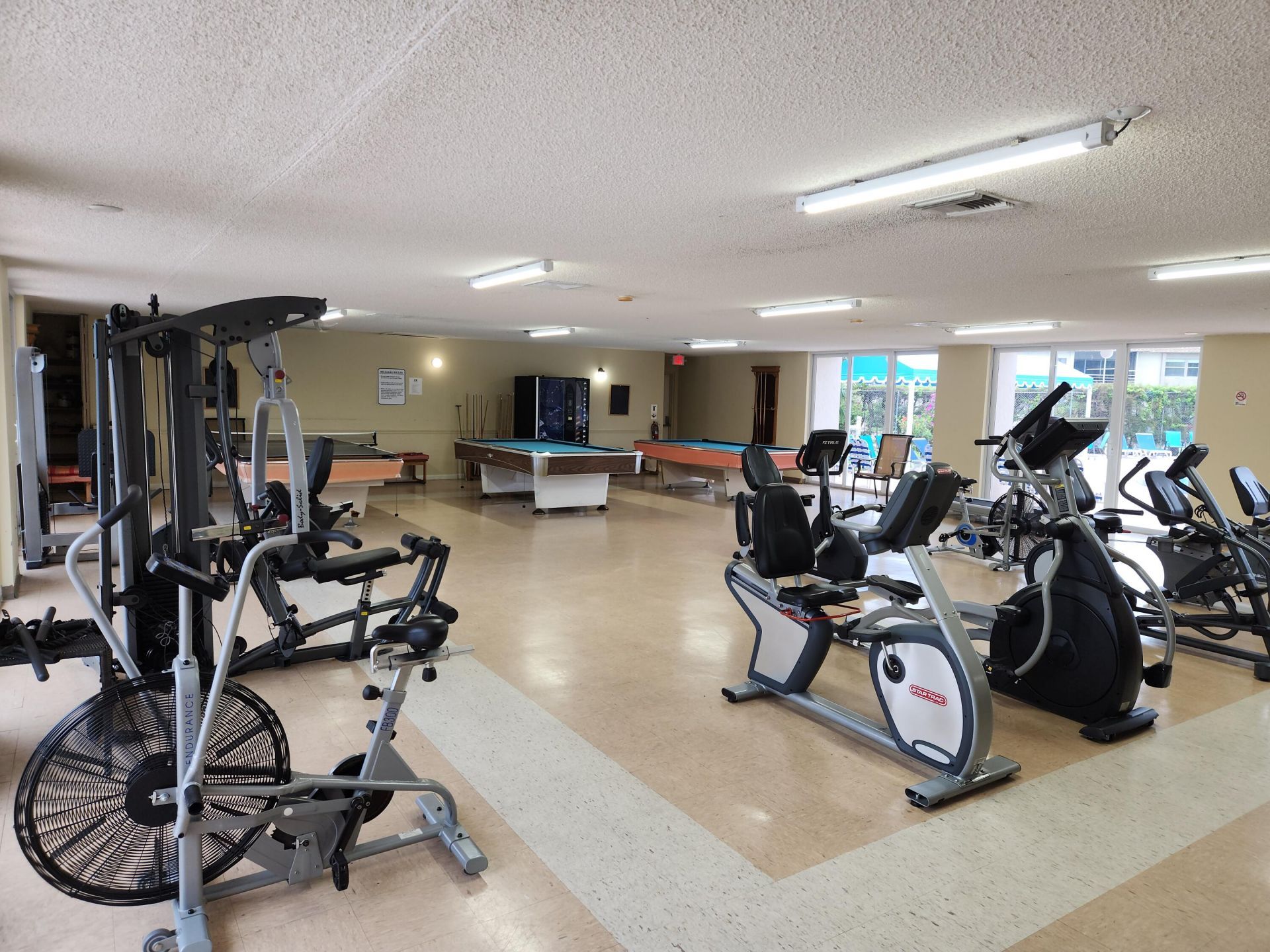 711 Lori Drive, Unit 204, Palm Springs, FL 33461 Photo
