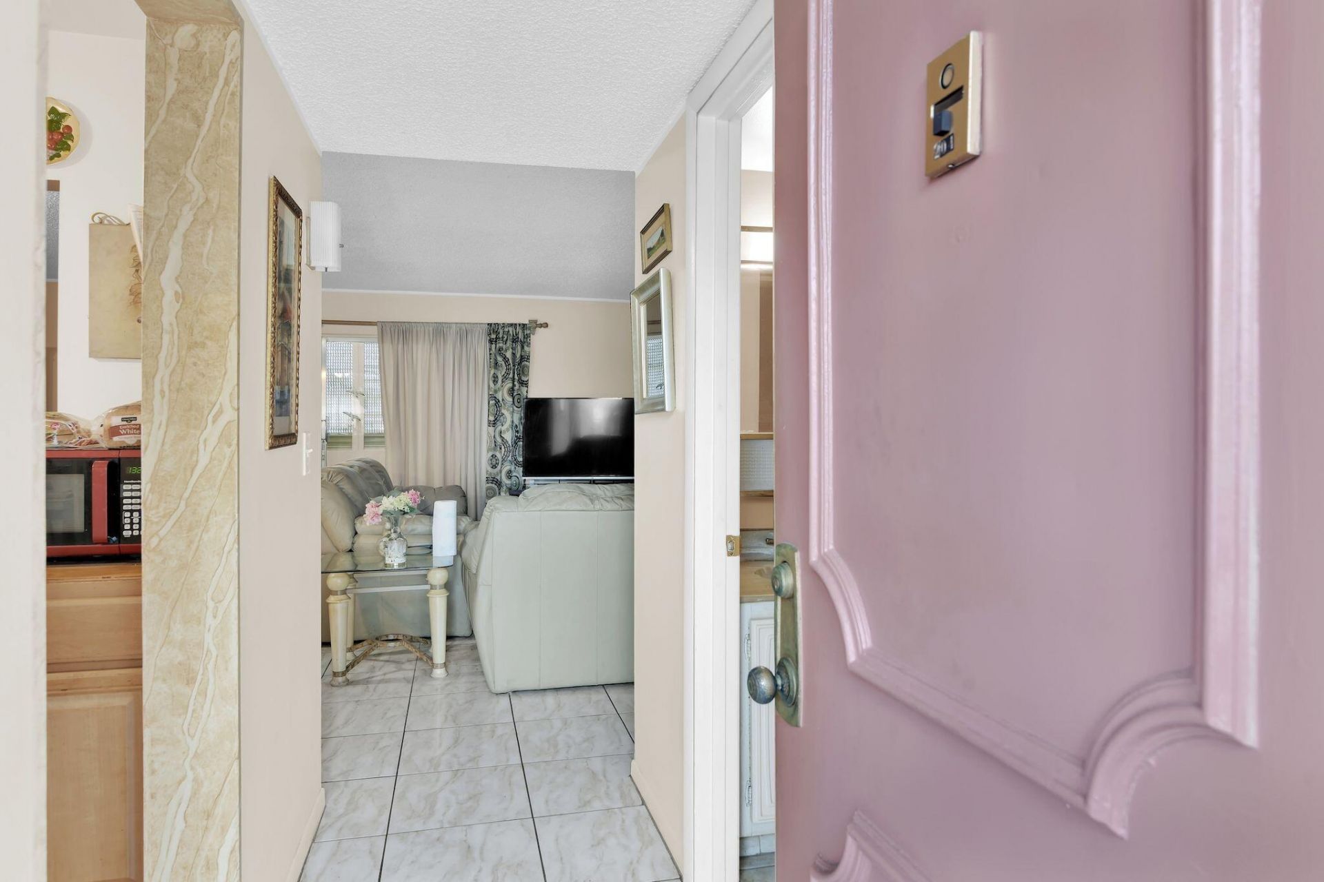 711 Lori Drive, Unit 204, Palm Springs, FL 33461 Photo