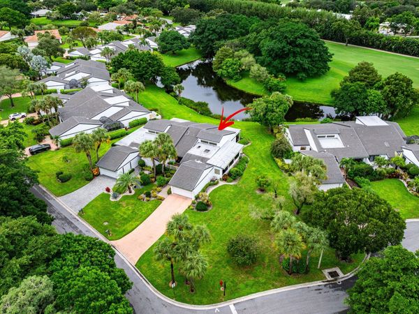 61 Hampshire Lane, Boynton Beach, FL 33436