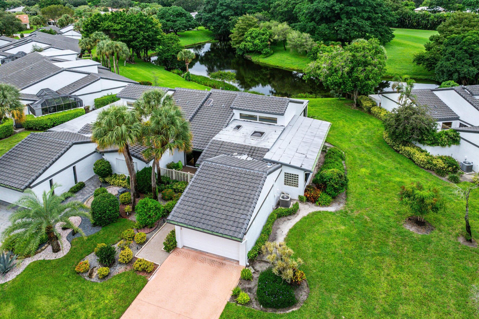 61 Hampshire Lane, Boynton Beach, FL 33436 Photo
