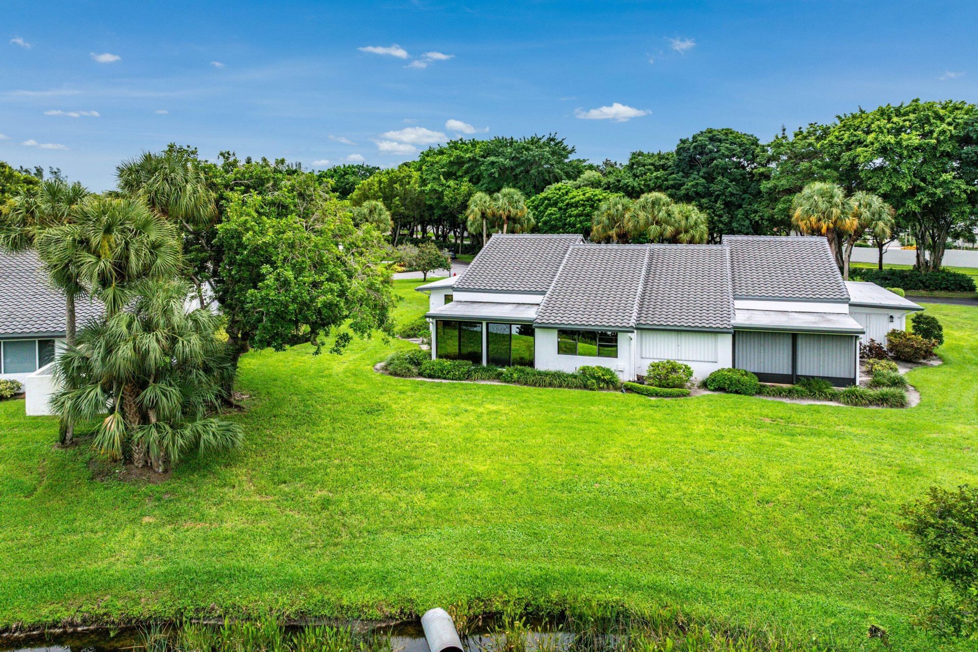 61 Hampshire Lane, Boynton Beach, FL 33436 Photo