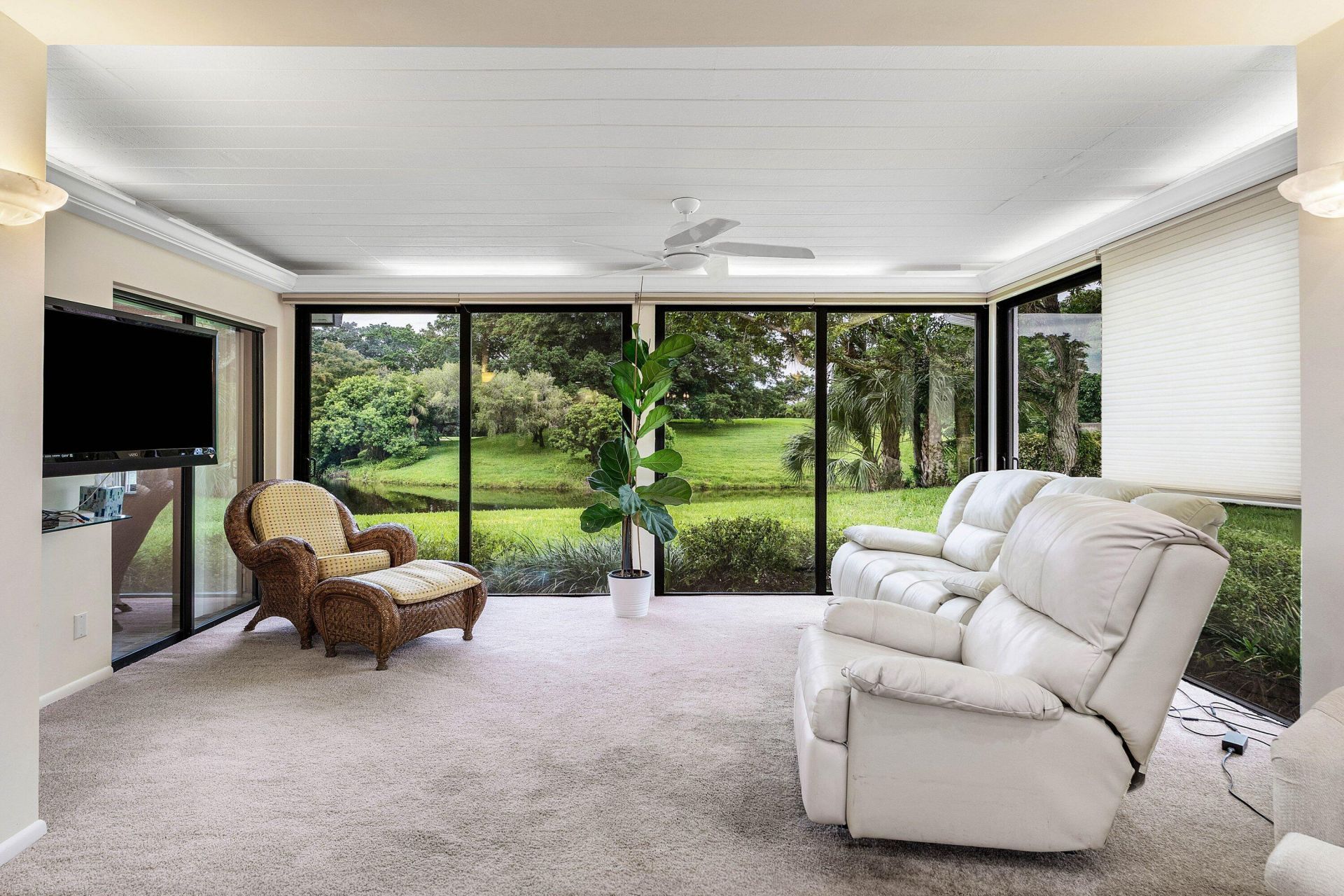 61 Hampshire Lane, Boynton Beach, FL 33436 Photo