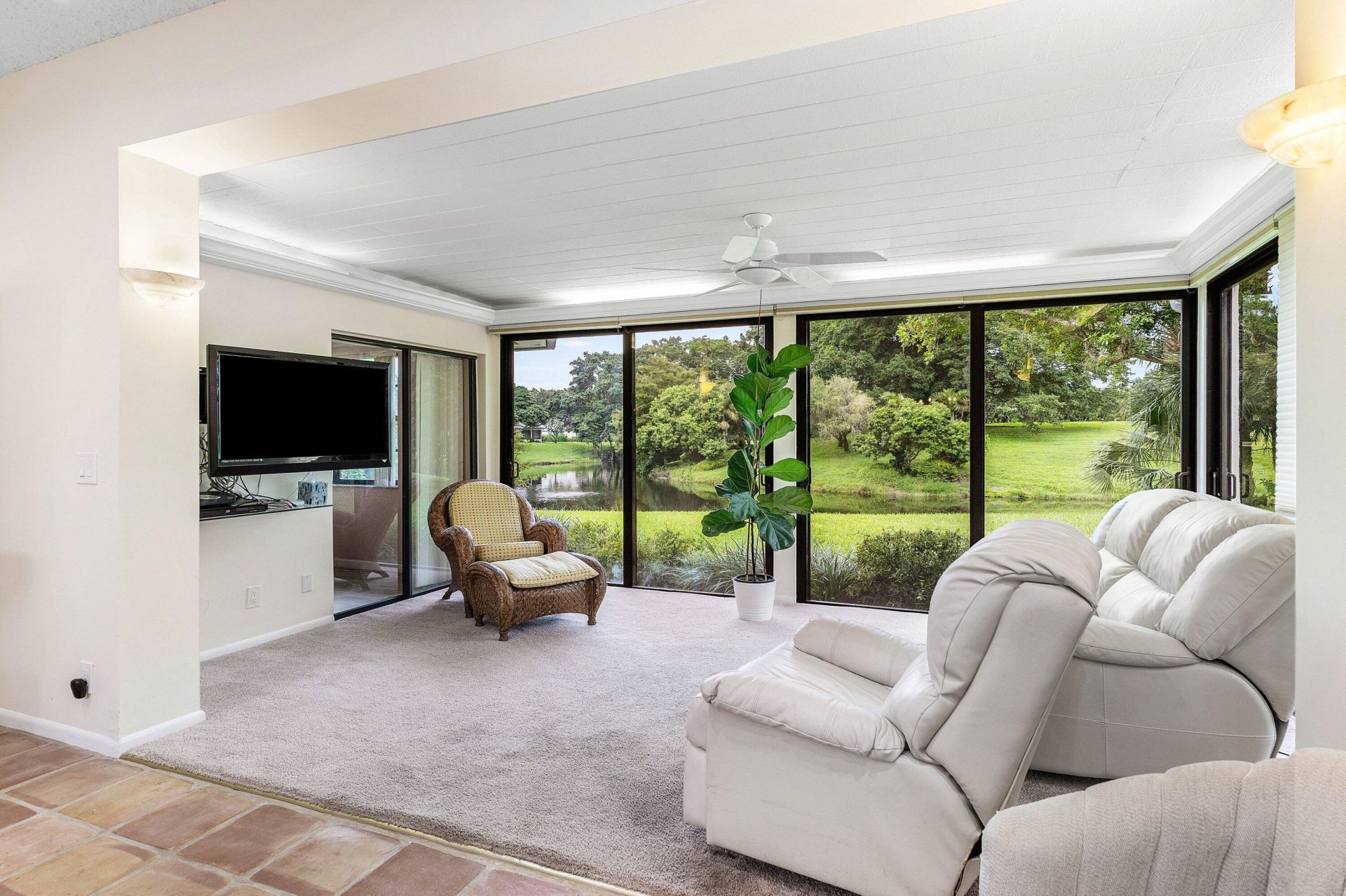 61 Hampshire Lane, Boynton Beach, FL 33436 Photo
