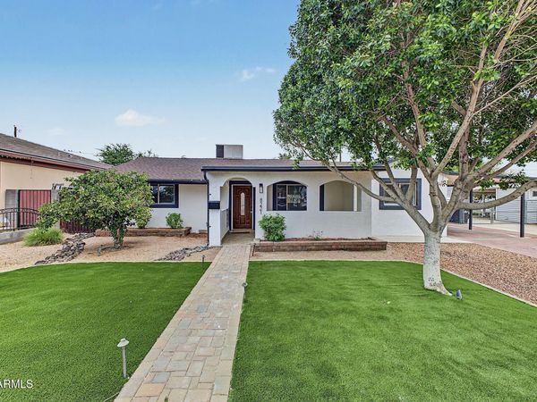 8221 N 31ST Avenue, Phoenix, AZ 85051
