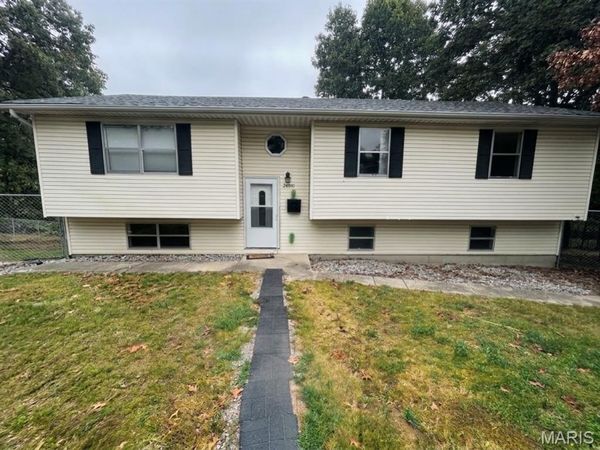 24370 Trolley Lane , St Robert, MO 65584