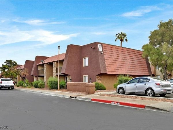 5081 River Glen Drive, Unit 97, Las Vegas, NV 89103