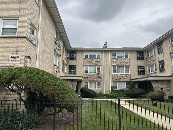6968 W Diversey Avenue , Unit 6, Chicago, IL 60707