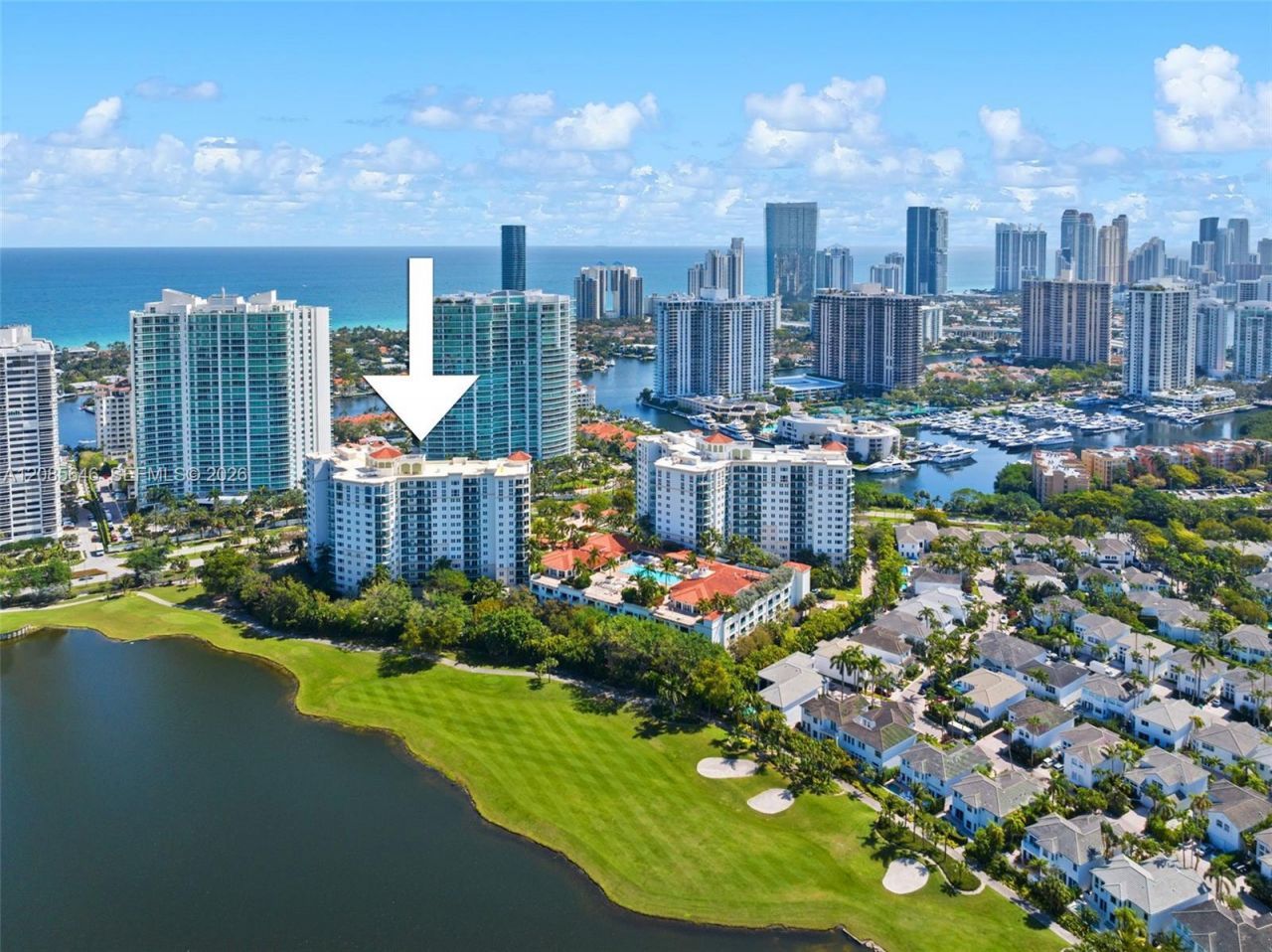 20000 E Country Club Dr , Unit 314, Aventura, FL 33180 Photo