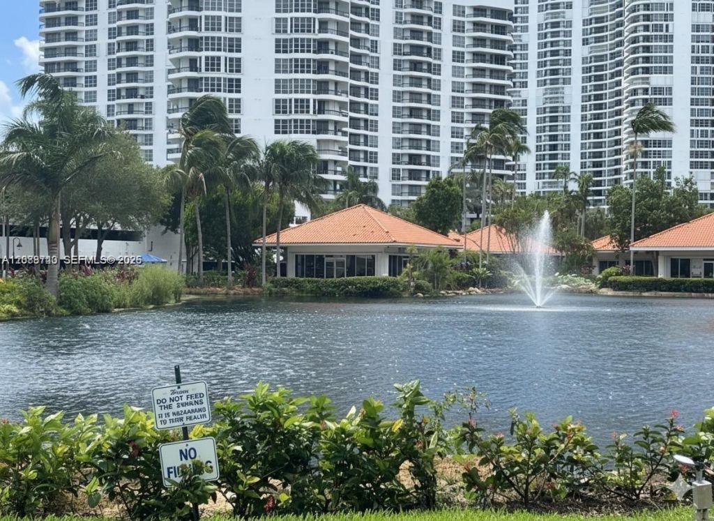 3600 Mystic Pointe Dr, Unit 604, Aventura, FL 33180 Photo