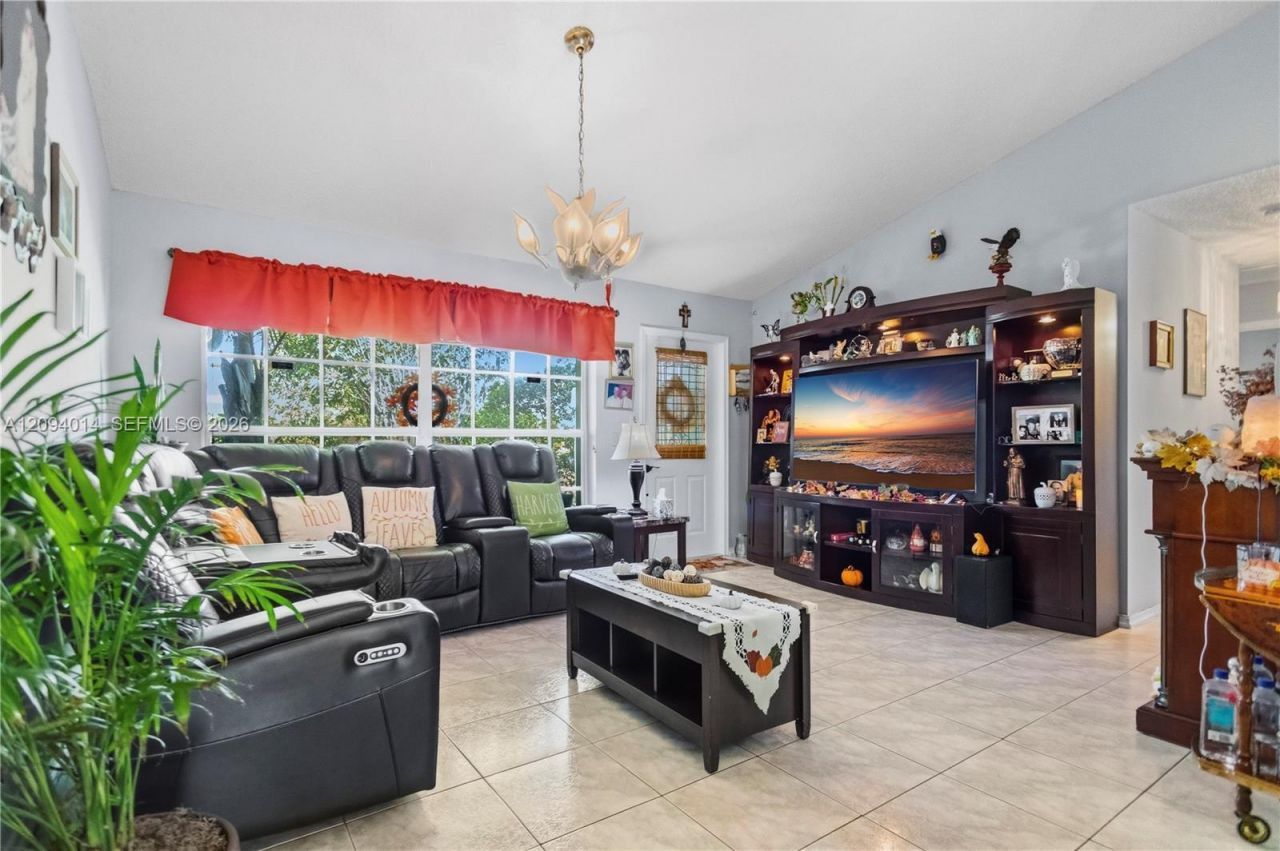 4730 NW 113th Ave, Sunrise, FL 33323 Photo